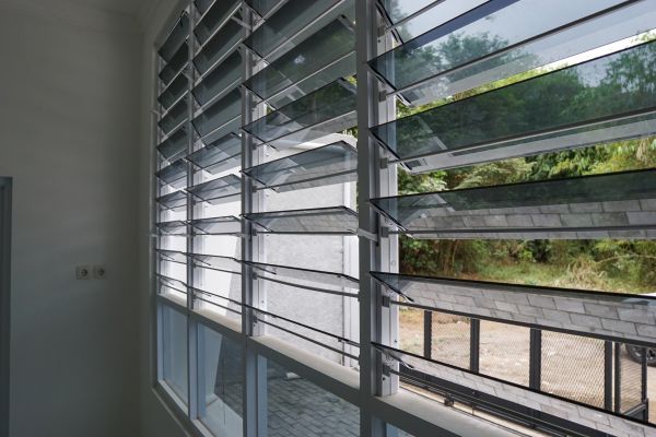 Jalousie Window Repair in North Charleston