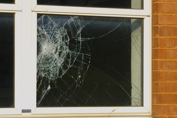 Window Crack Repair Service