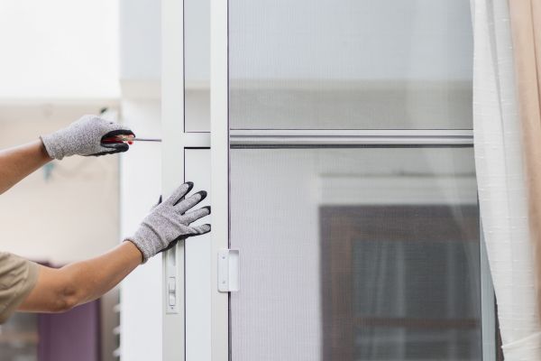 Cost of Window Roller Repair in North Charleston